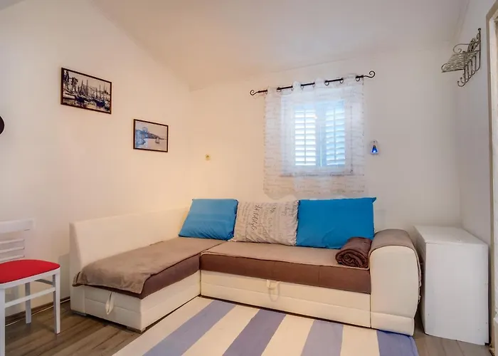 Kastel Apartmán *
